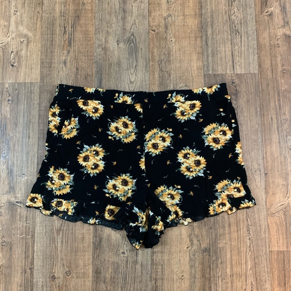 torrid | Shorts | Torrid Raw Hem Black 